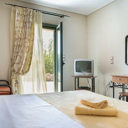 فيلة Maritina Razáta