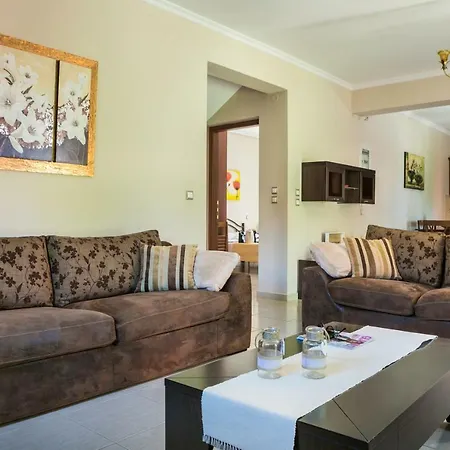 فيلة Maritina Razáta